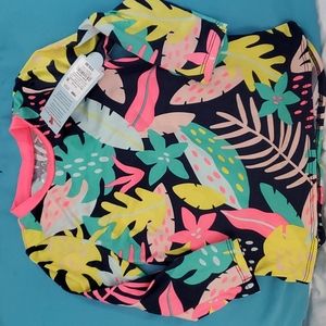 CAT AND JACK 18 MONTH SIZE RASH GUARD TOP
